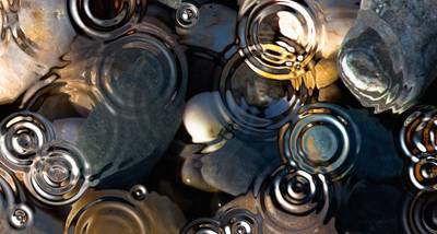 Sea Raindrops Screensaver screenshot